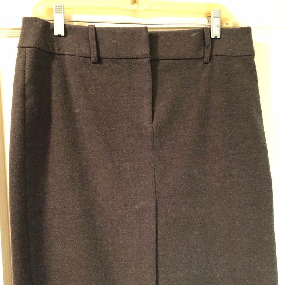 Express knee-length grey flannel skirt